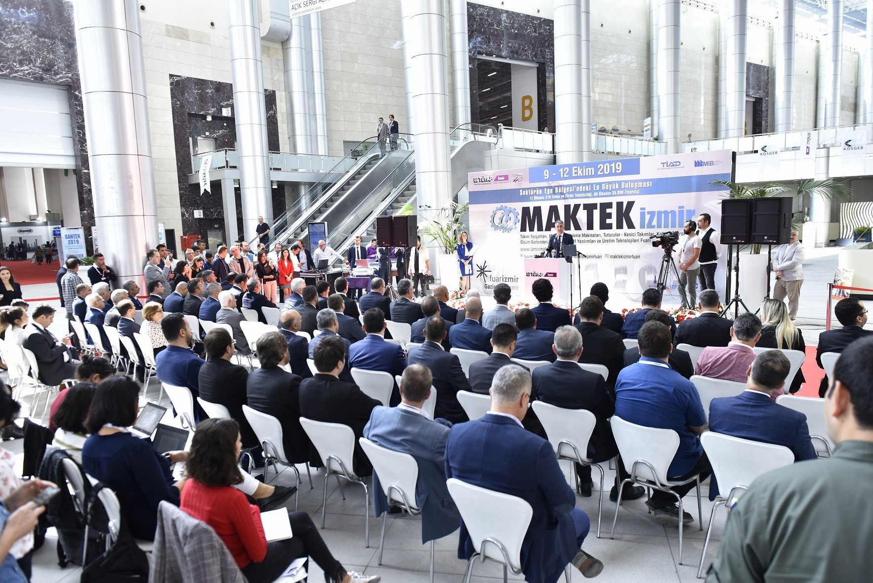 Takım tezgahları sektörünün en hacimli fuarı Maktek’in İzmir fuarının tüm iletişim çalışmalarını üstlendik