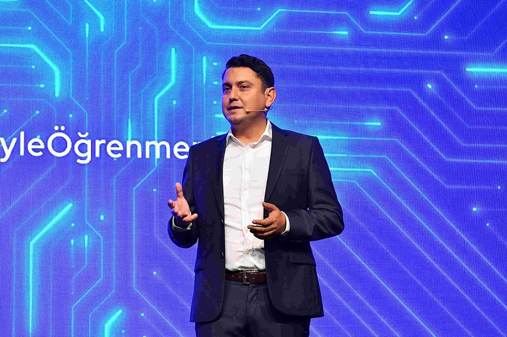 Doping Hafıza'dan yapay zeka destekli yeni Dijital Öğrenme Platformu