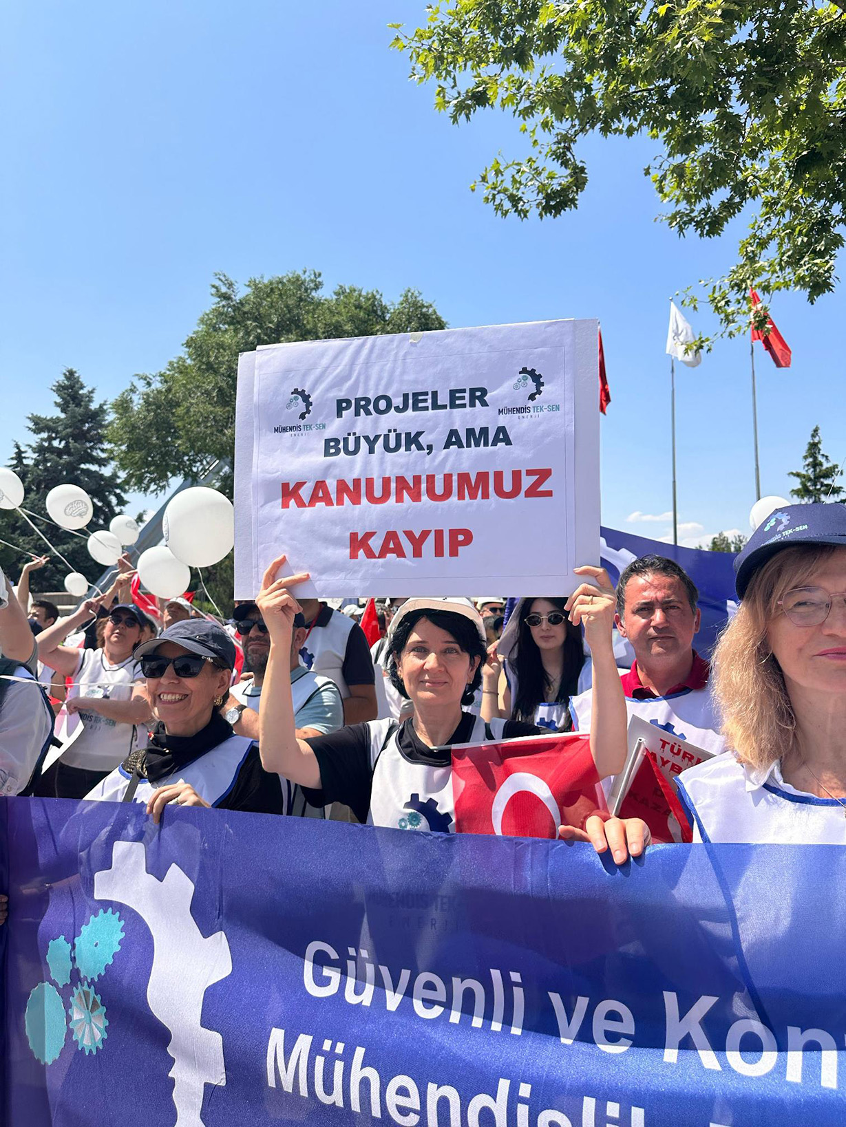 Mühendis Tek-Sen Enerji Kamu Mühendisleri Mitingi!